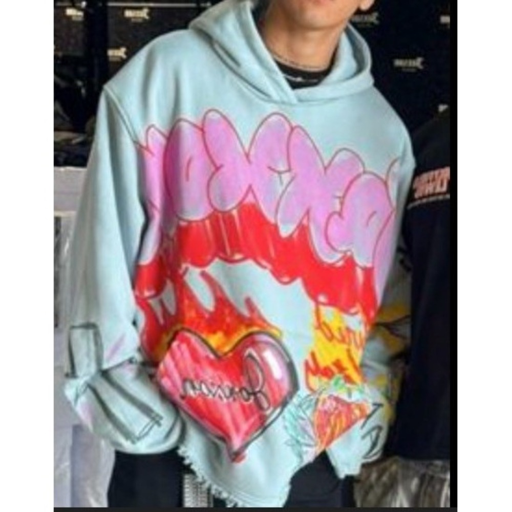 NWT Jaxxon Mens Light Blue Graffiti Graphic‎ Hoodie Medium Heart Rose Cupid Art